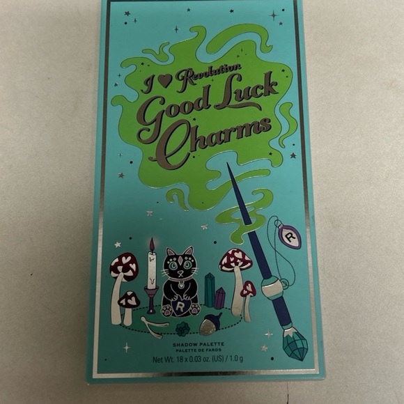 I❤️Revolution Bundle - Picture 5 of 9